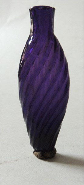 Early Deep Amethyst Scent Bottle