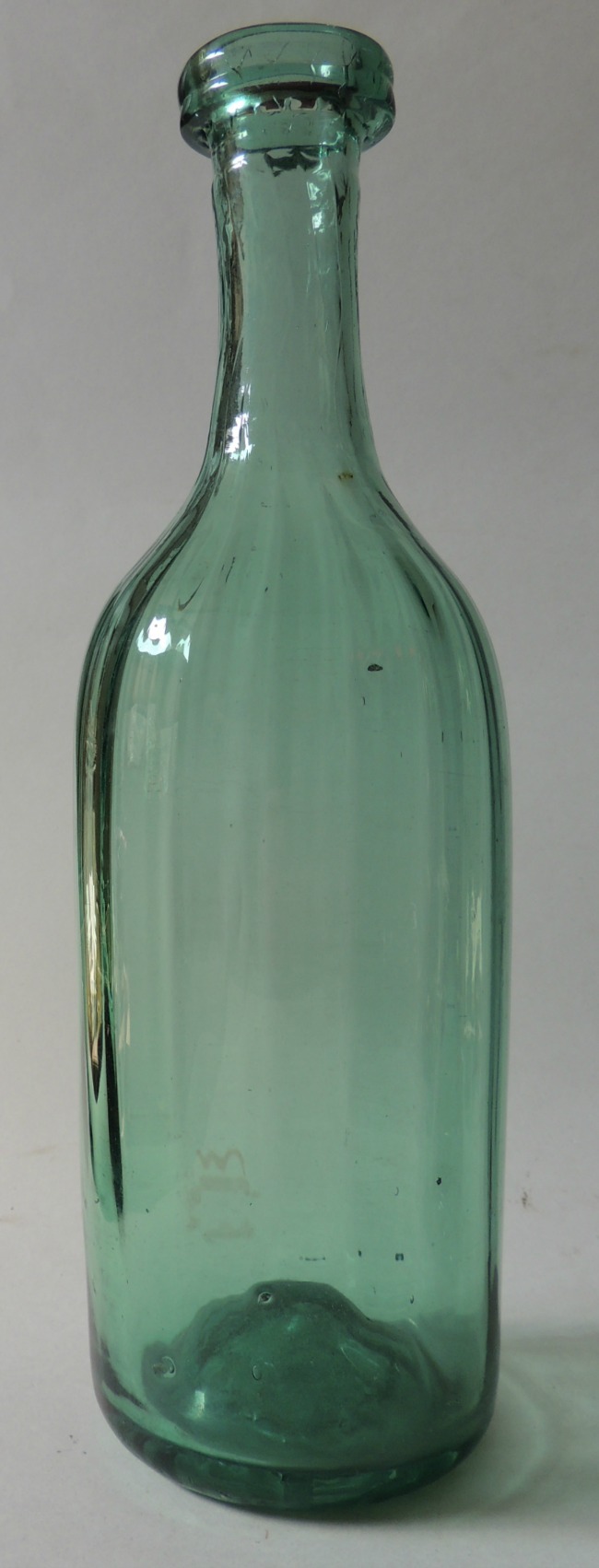 Mid-Western 16 Rib Bar Bottle 