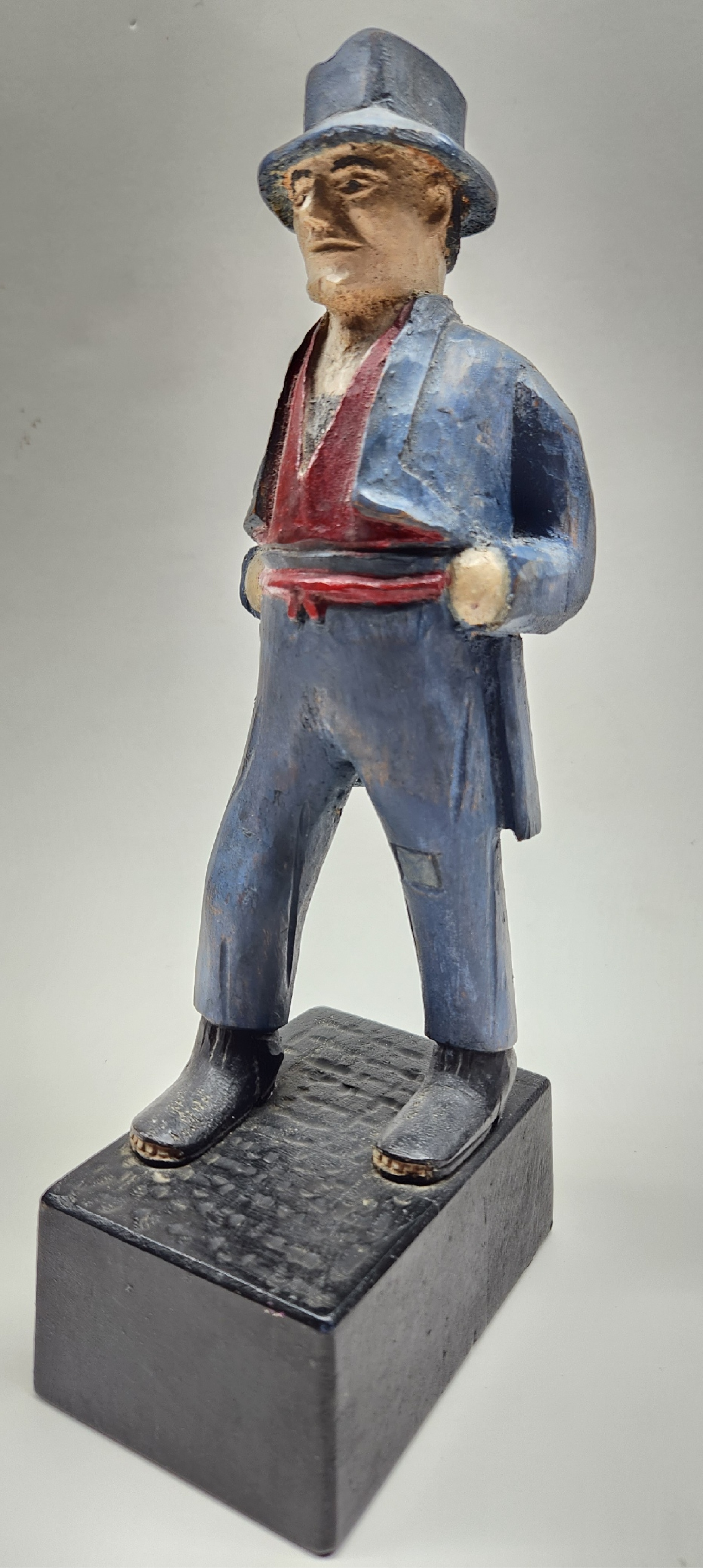 Fun Carving of a Hobo