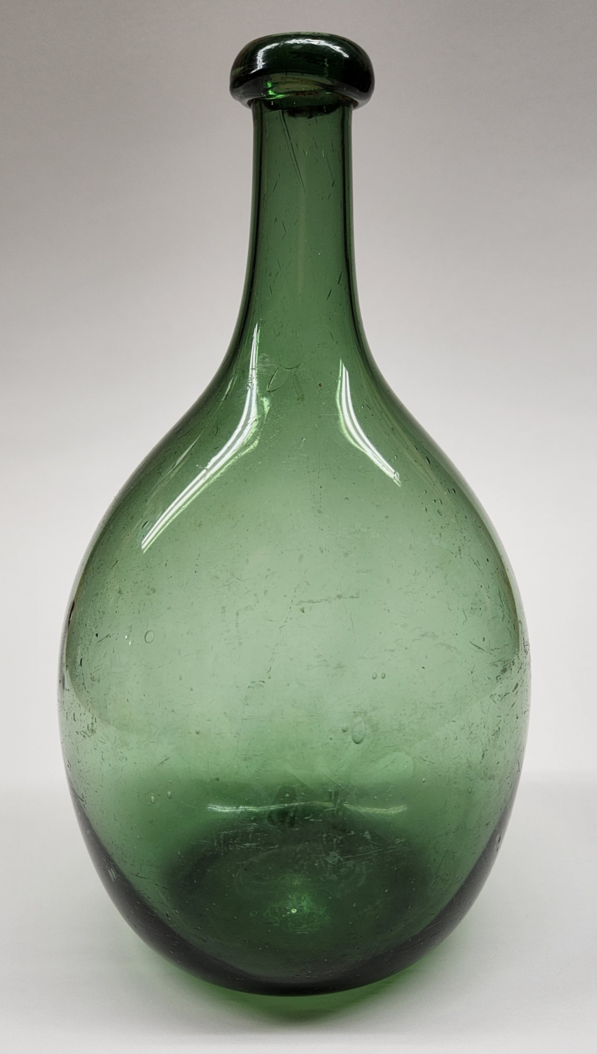 Superior Wistarburgh Utility Bottle