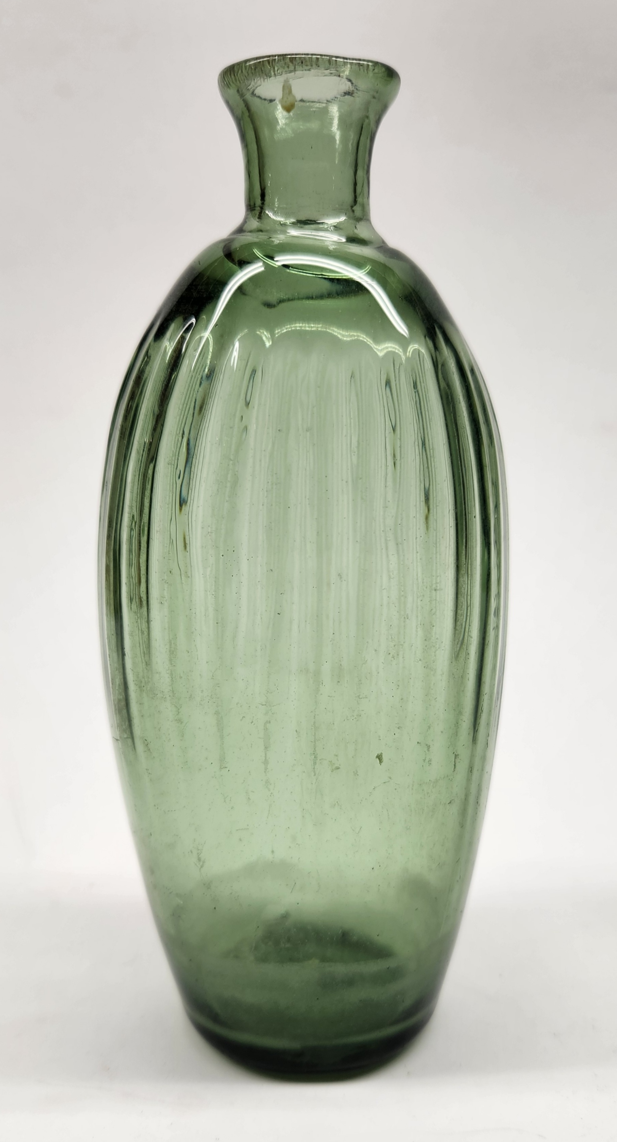 Early Half Posted Pocket Bottle