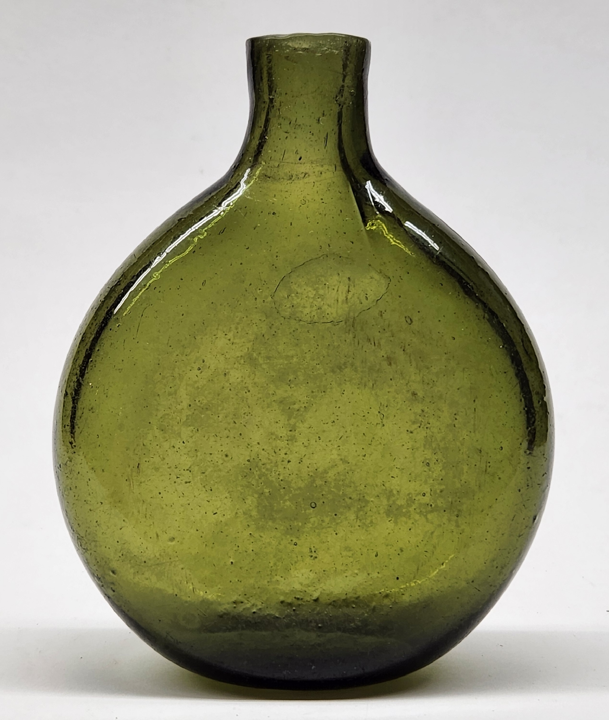 Rare Early Wistarburgh Pocket Flask 1740-1760